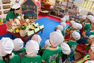 Hoạt động trải nghiệm tết Hàn thực tại trường mầm non Nghĩa Bình